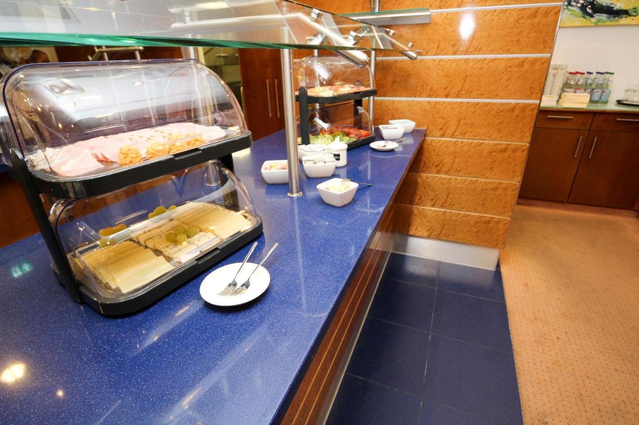 מלון מינכן Gastehaus Am Rptc מראה חיצוני תמונה